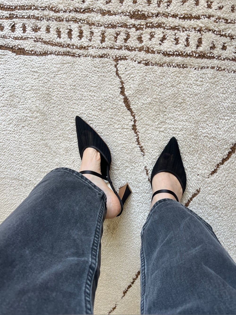 Dolce Vita Noreen Mesh Pointed Toe Heels Onyx Black Size 8